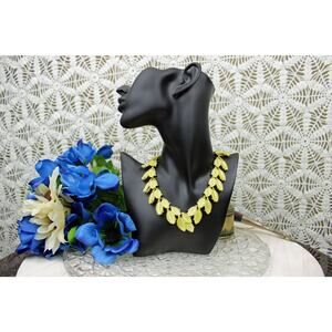 Vintage Lemon Yellow Molded Leaf Gold-tone Necklace